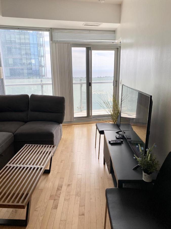Ihost Suites Ice Condo Toronto Esterno foto