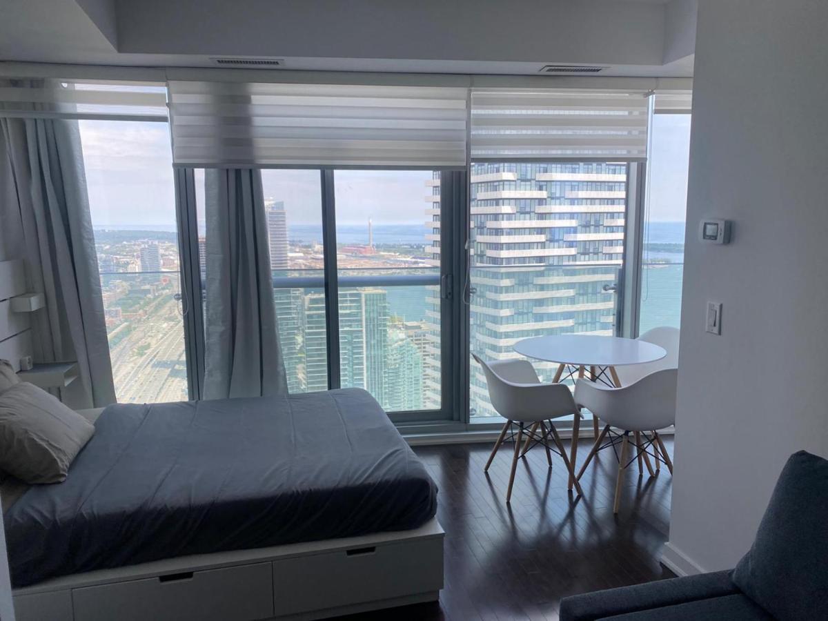 Ihost Suites Ice Condo Toronto Esterno foto