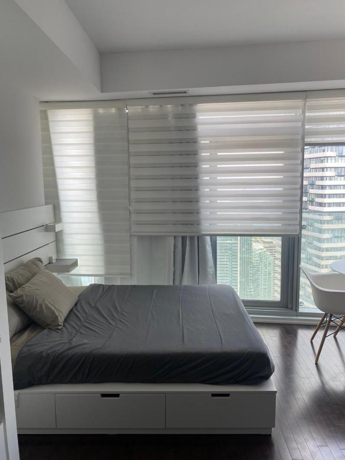 Ihost Suites Ice Condo Toronto Esterno foto