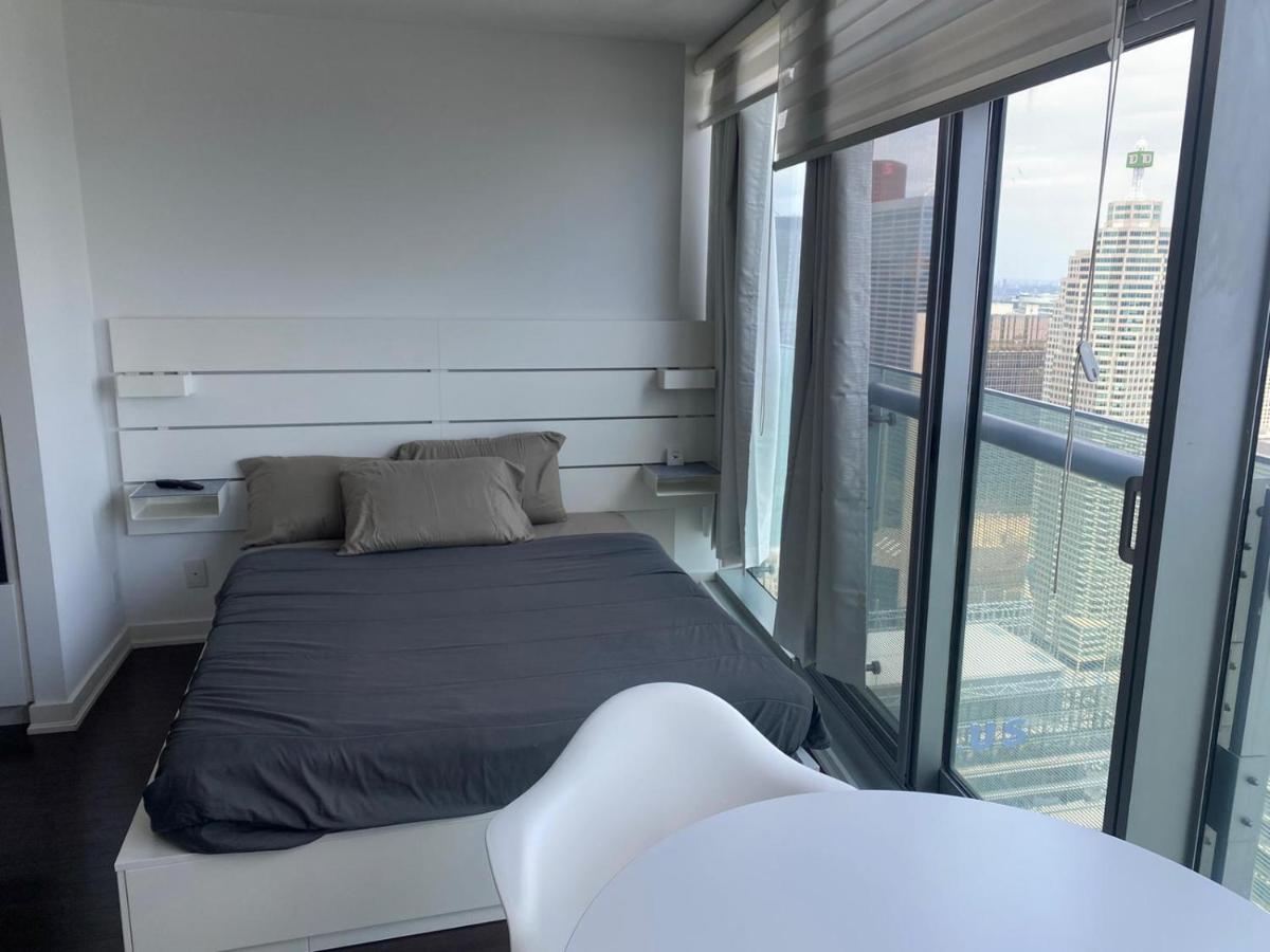 Ihost Suites Ice Condo Toronto Esterno foto
