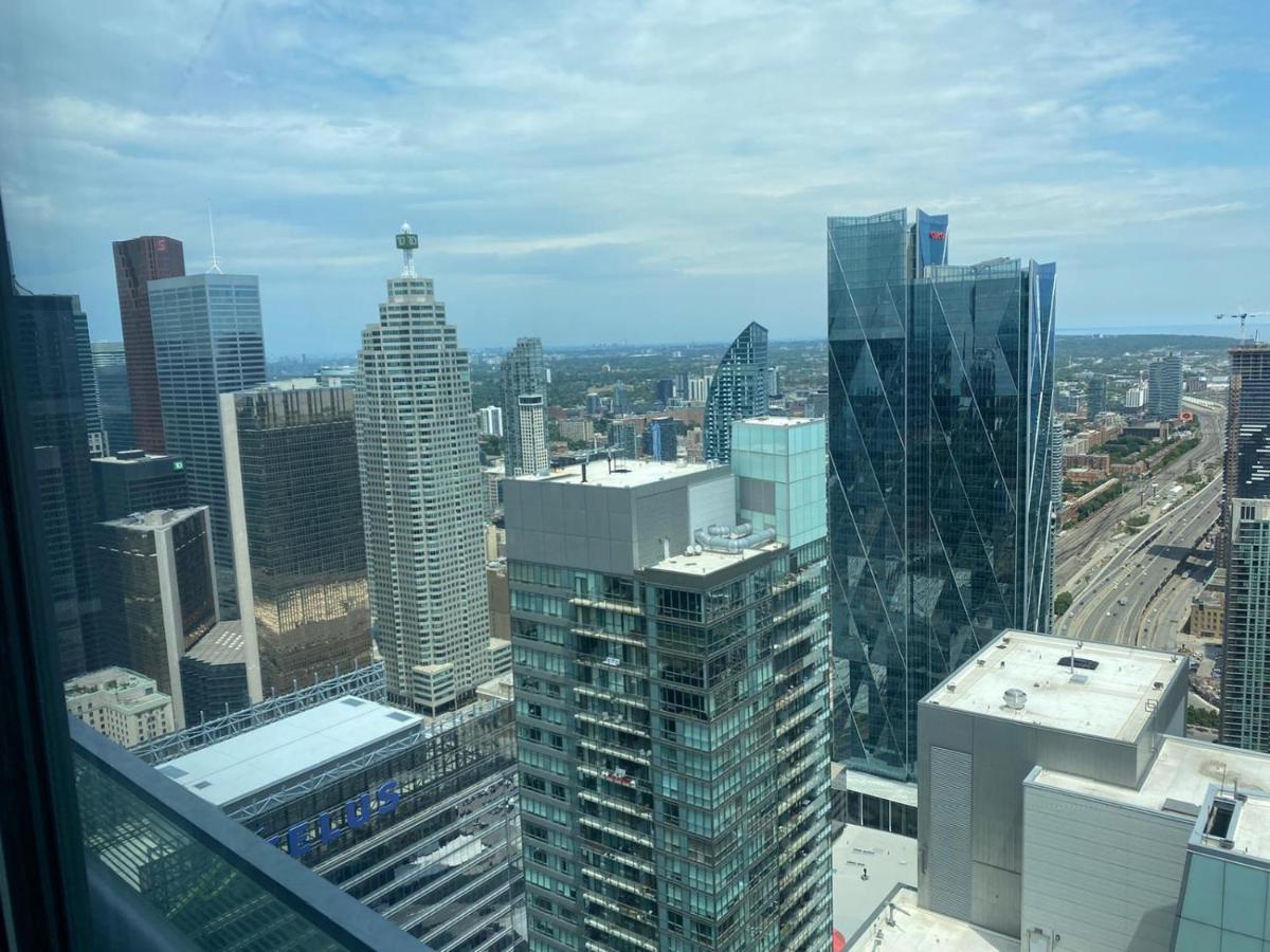 Ihost Suites Ice Condo Toronto Esterno foto