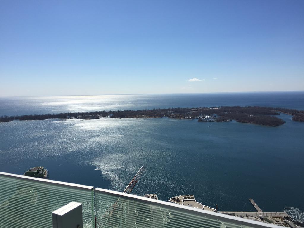 Ihost Suites Ice Condo Toronto Esterno foto